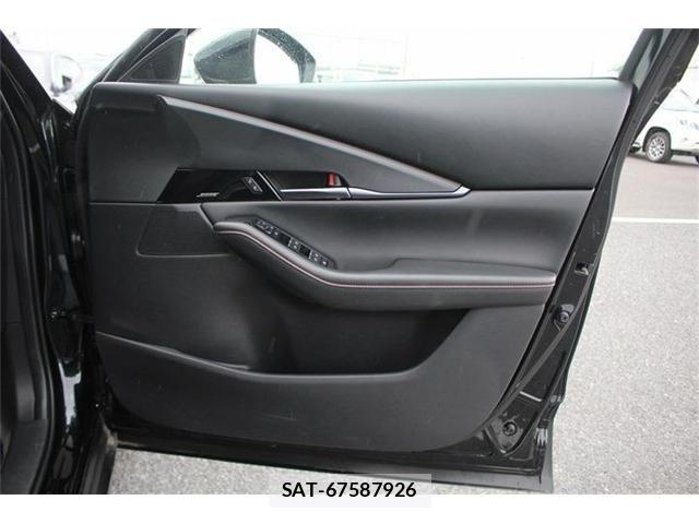 Mazda CX-30 2024-10 7500107-19