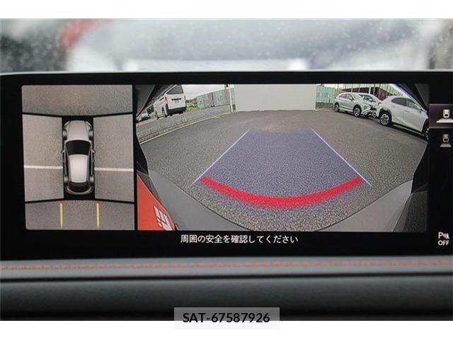 Mazda CX-30 2024-10 7500107-2
