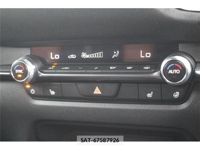 Mazda CX-30 2024-10 7500107-8