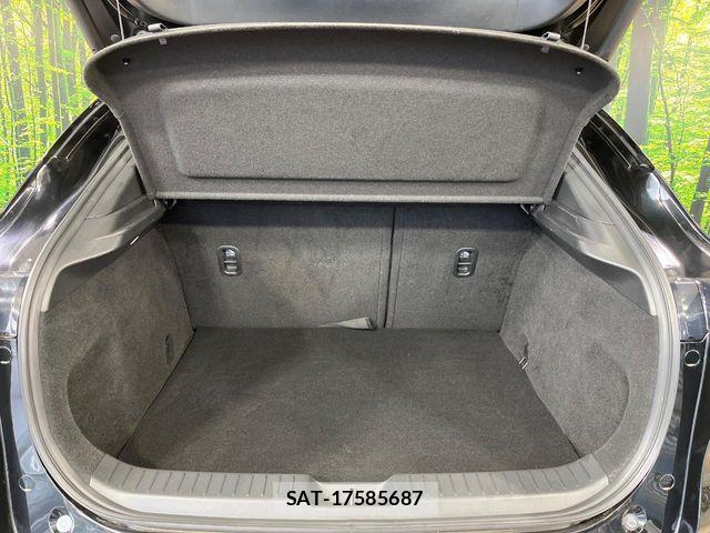 Mazda CX-30 2022-08 7500106-9