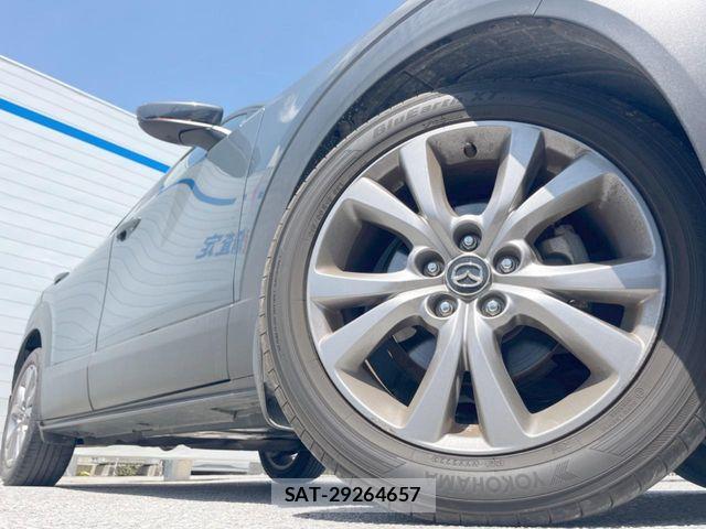 Mazda CX-30 2020-07 7508460-13