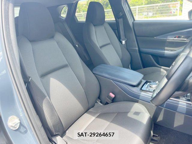 Mazda CX-30 2020-07 7508460-8