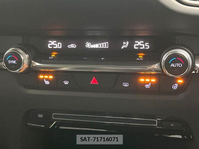 Mazda CX-30 2023-03 7500108-4