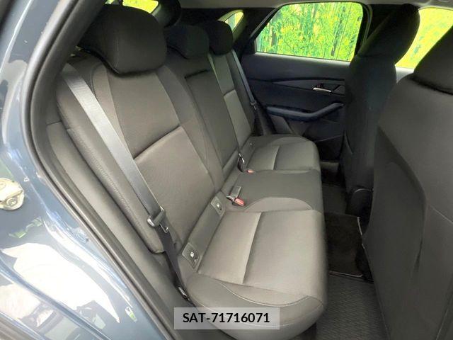 Mazda CX-30 2023-03 7500108-8