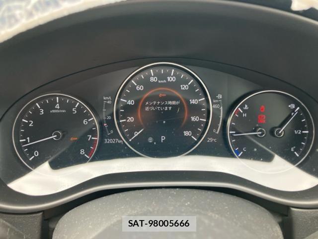 Mazda CX-30 2022-08 7561994-17