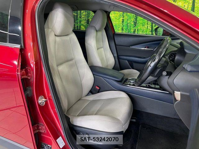 Mazda CX-30 2021-06 7561995-7