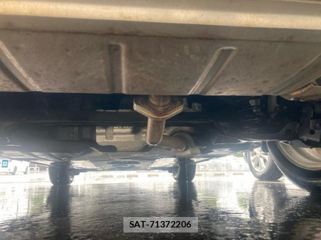 Mazda CX-30 2020-01 7615955-11