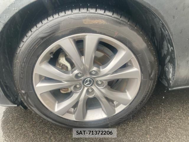 Mazda CX-30 2020-01 7615955-13