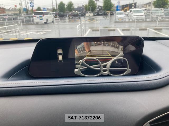 Mazda CX-30 2020-01 7615955-27