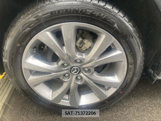 Mazda CX-30 2020-01 7615955-7