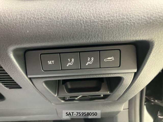 Mazda CX-30 2021-01 7615944-16