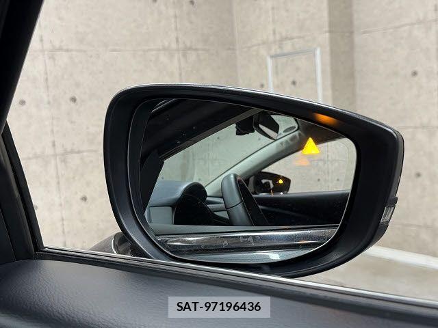Mazda CX-30 2020-01 7615950-12