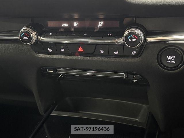 Mazda CX-30 2020-01 7615950-13