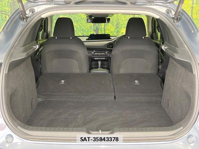 Mazda CX-30 2020-06 7722357-9