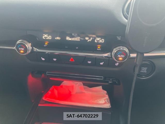 Mazda CX-30 2019-11 7783969-23
