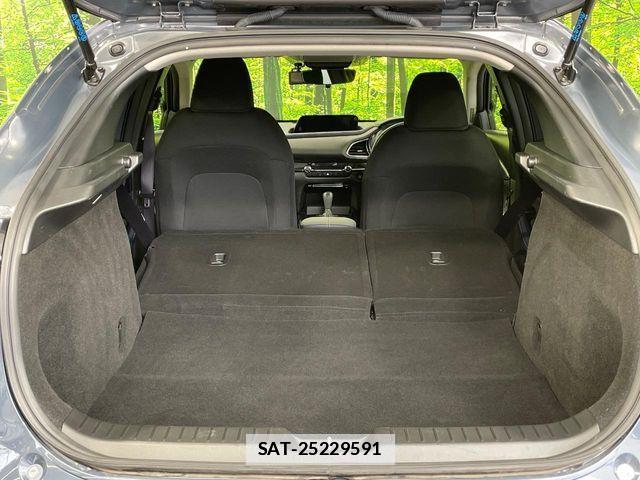 Mazda CX-30 2021-01 7902471-9