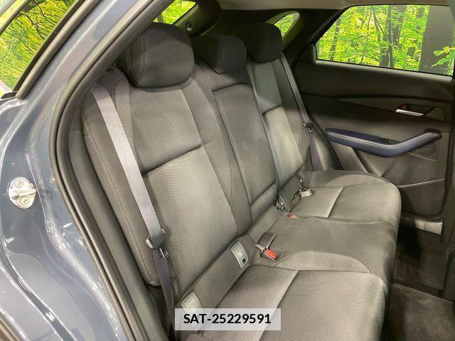 Mazda CX-30 2021-01 7902471-8