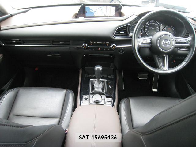 Mazda CX-30 2020-02 7961095-16