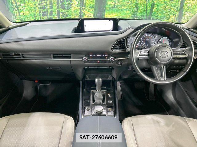 Mazda CX-30 2021-06 7978927-1