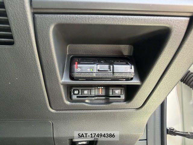 Mazda CX-30 2020-08 7978929-12