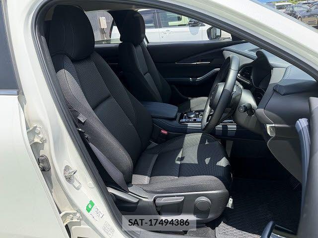 Mazda CX-30 2020-08 7978929-8