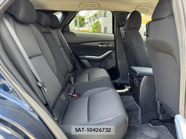 Mazda CX-30 2021-01 8035127-18