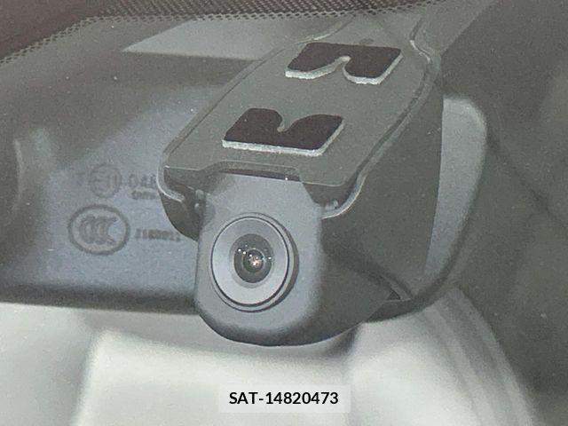 Mazda CX-30 2021-09 8035128-6