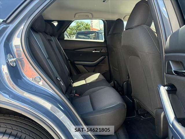 Mazda CX-30 2022-02 8035129-17