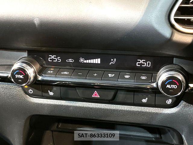 Mazda CX-30 2024-10 8098721-5