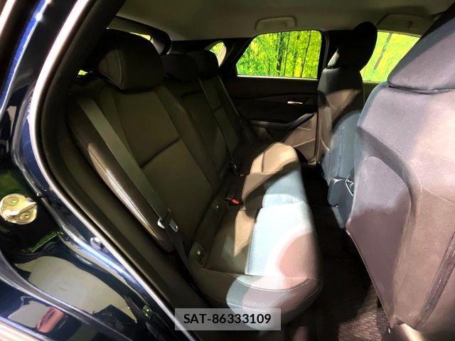 Mazda CX-30 2024-10 8098721-8
