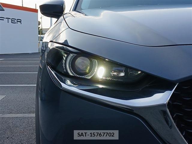 Mazda CX-30 2020-02 8098727-10