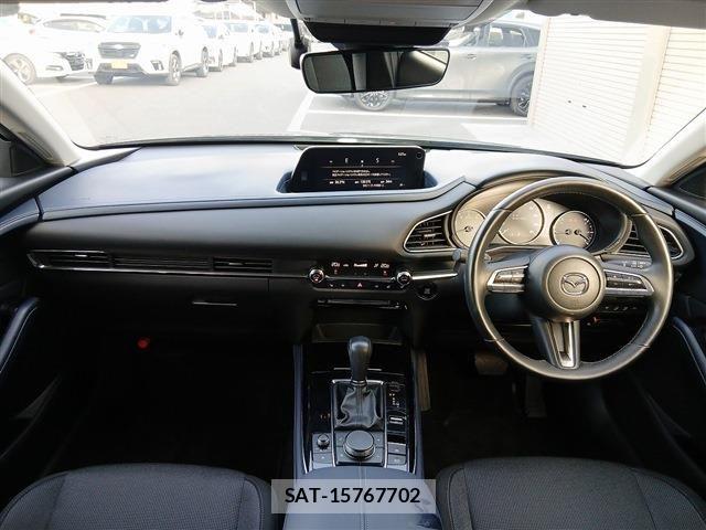 Mazda CX-30 2020-02 8098727-16