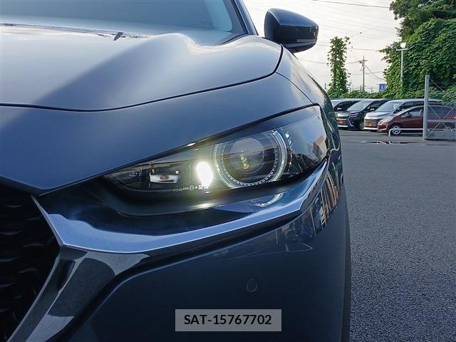 Mazda CX-30 2020-02 8098727-25