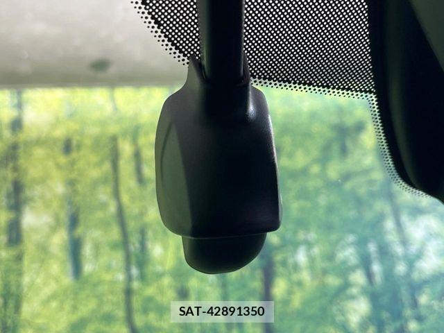 Mazda CX-30 2020-02 8098725-4