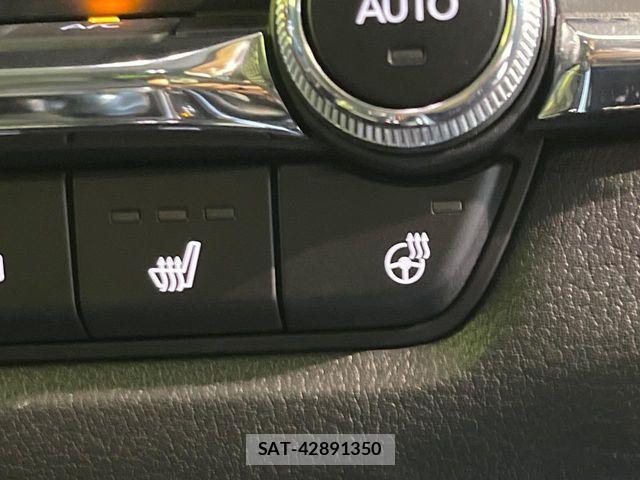 Mazda CX-30 2020-02 8098725-6