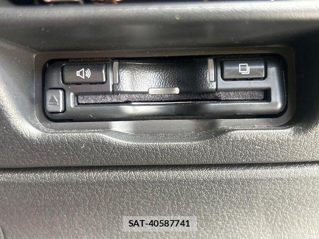Mazda CX-30 2021-09 8098723-7