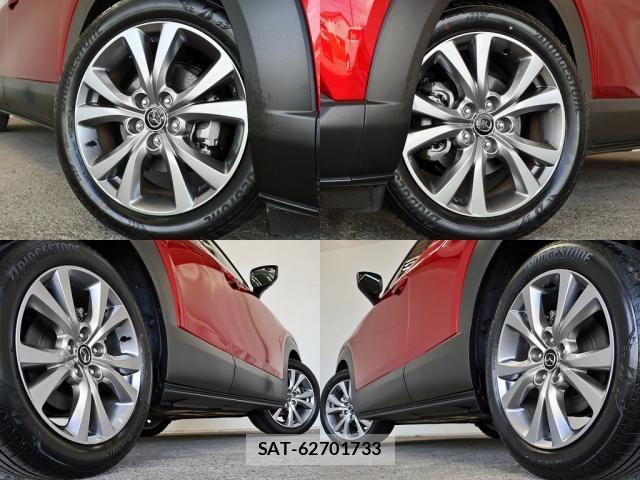 Mazda CX-30 2020-07 8129584-17