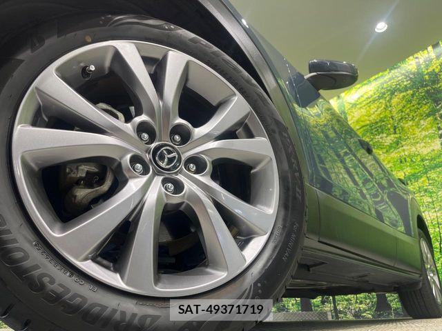 Mazda CX-30 2020-01 8129586-13