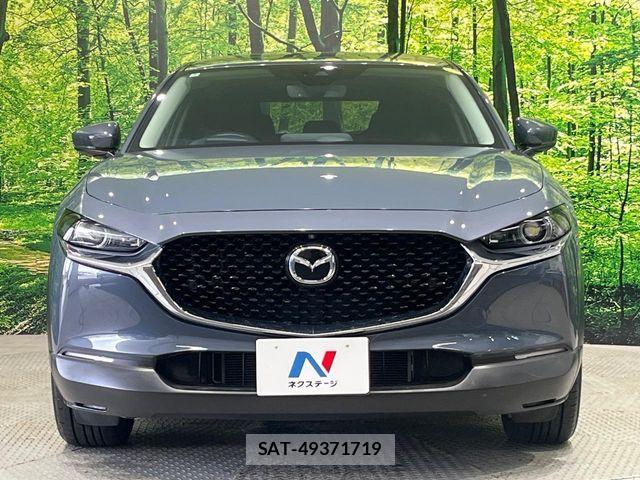 Mazda CX-30 2020-01 8129586-14