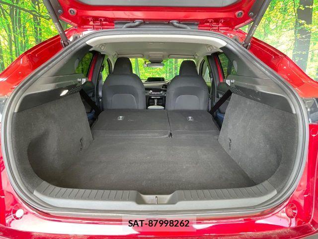 Mazda CX-30 2022-01 8129579-9