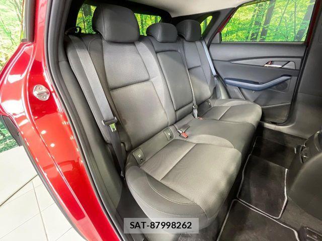 Mazda CX-30 2022-01 8129579-8