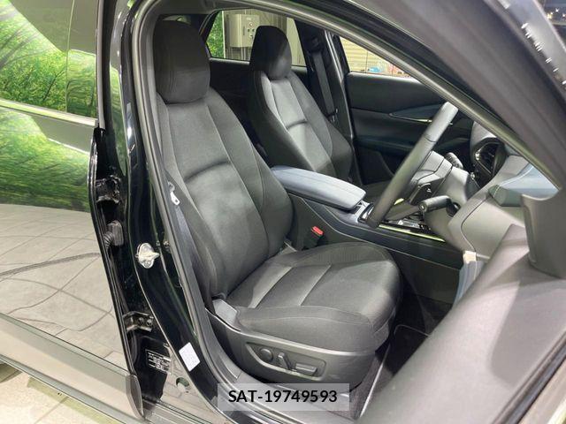 Mazda CX-30 2024-03 8145644-7
