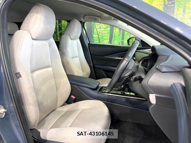 Mazda CX-30 2020-04 8145652-7