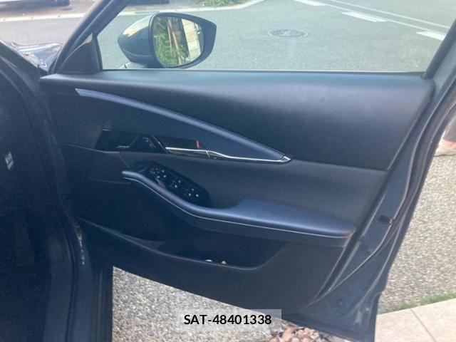 Mazda CX-30 2020-10 8145647-7