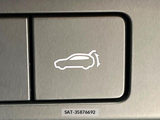 Mazda CX-30 2021-02 8158241-5