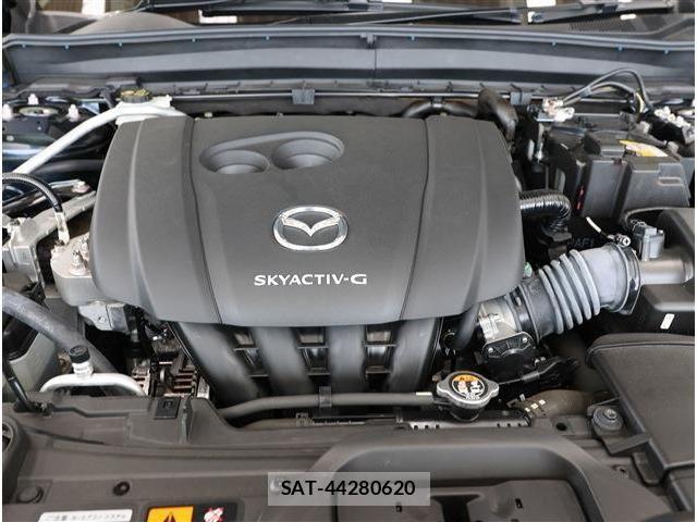 Mazda CX-30 2021-07 8207120-20