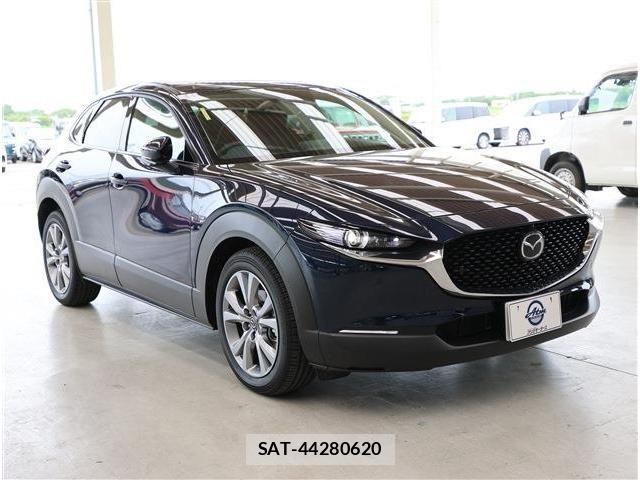 Mazda CX-30 2021-07 8207120-23