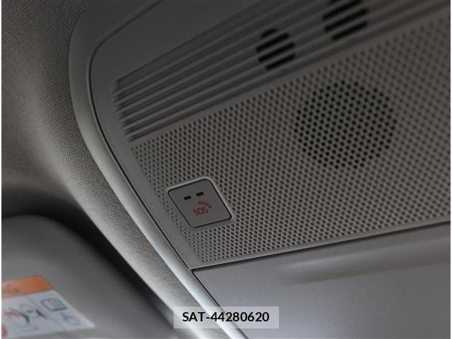Mazda CX-30 2021-07 8207120-29
