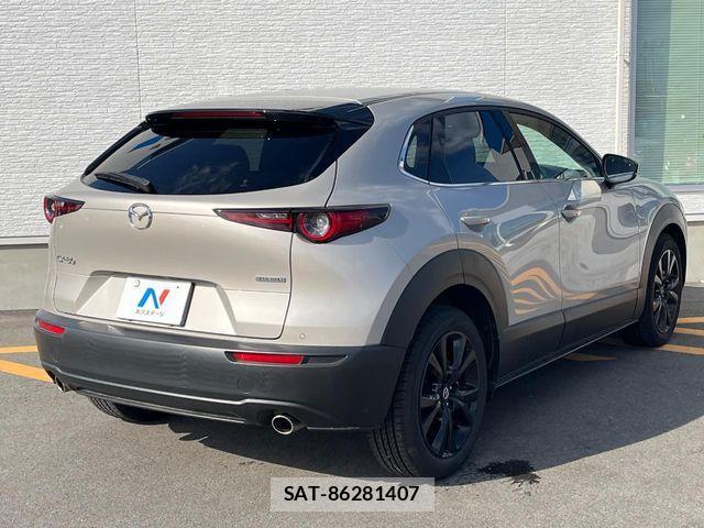 Mazda CX-30 2022-02 8207121-15