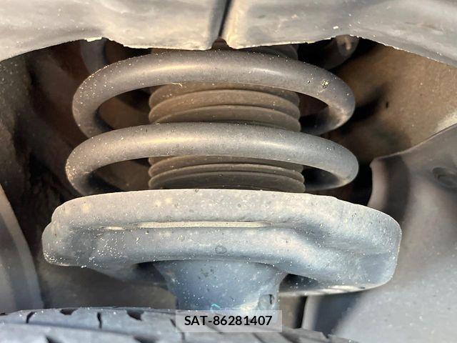 Mazda CX-30 2022-02 8207121-18